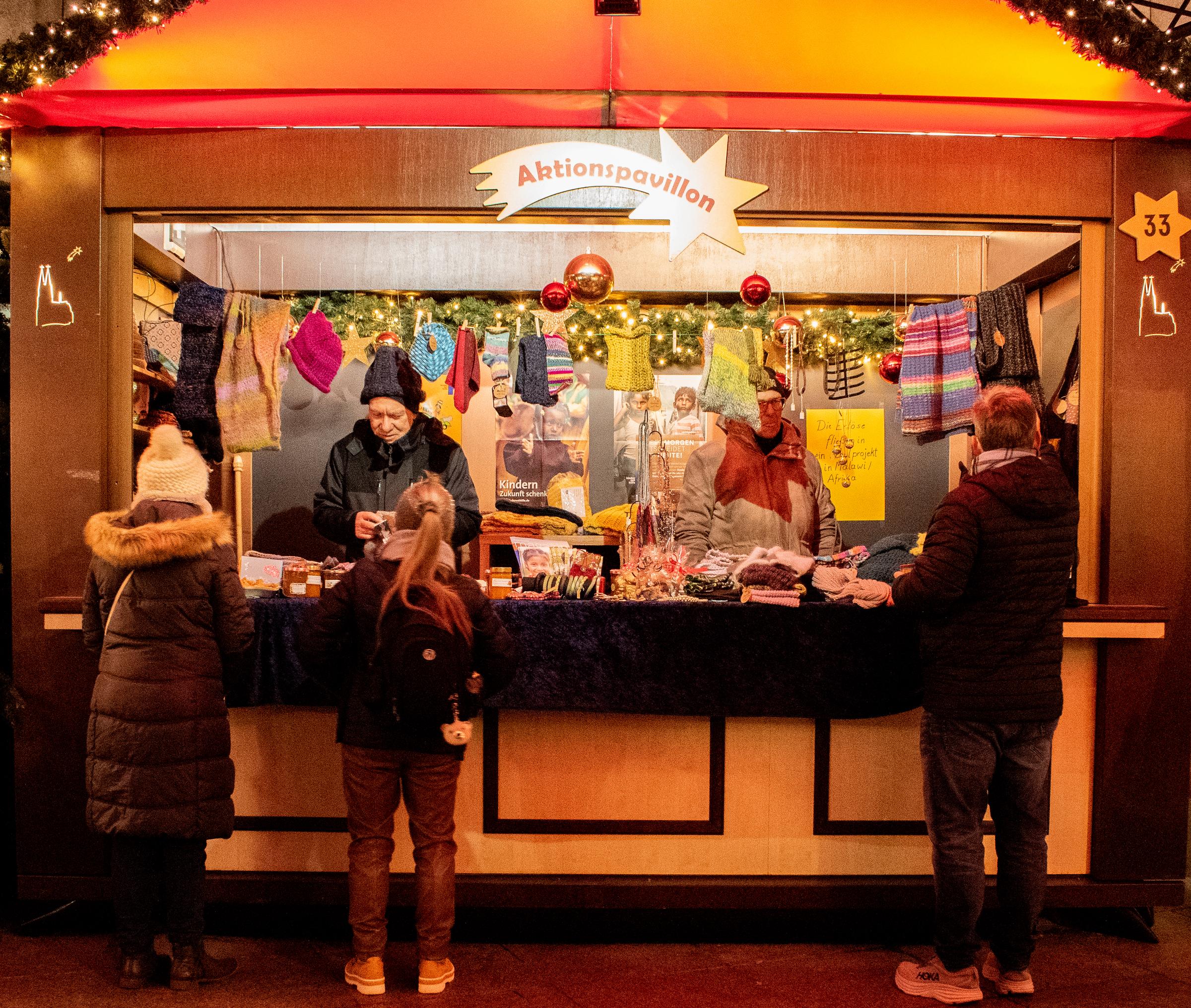 Arbeitskreis Köln auf dem Weihnachtsmarkt Köln