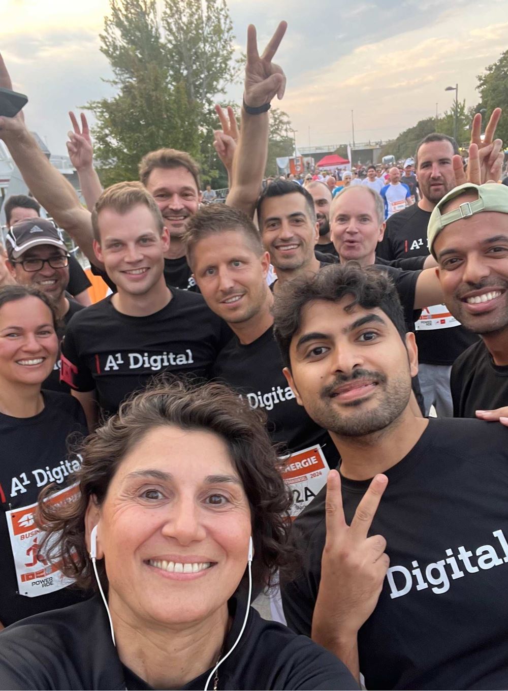 A1 Digital Mitarbeiter*innen beim Vienna Business Run 2024. (Foto: Eveline Hager) A1 Digital Mitarbeiter*innen beim Vienna Business Run 2024. (Foto: Eveline Hager)