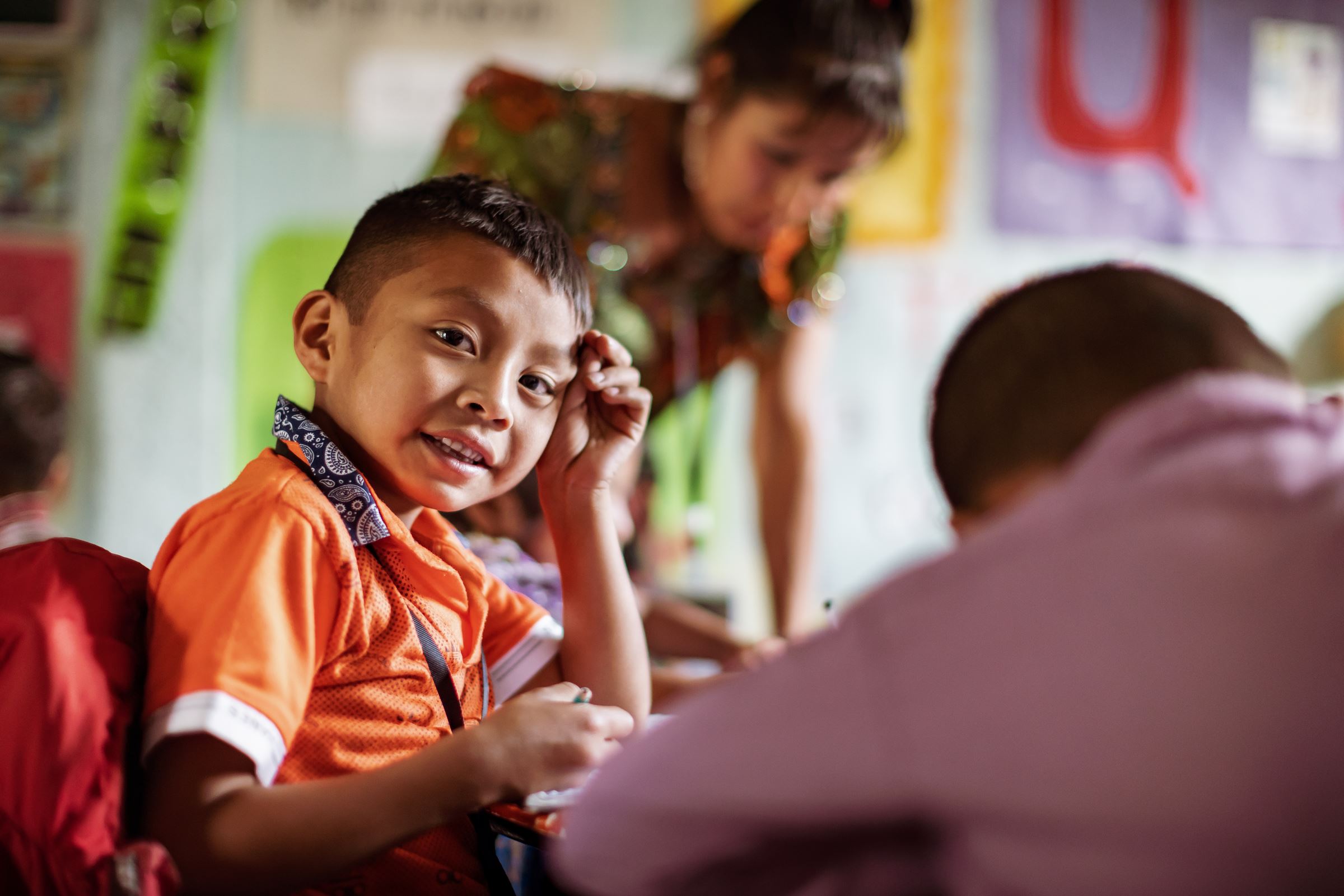 Ein Vorschuljunge im Unterricht in Guatemala. (Quelle: Jakob Studnar) Ein Vorschuljunge im Unterricht in Guatemala. (Quelle: Jakob Studnar)